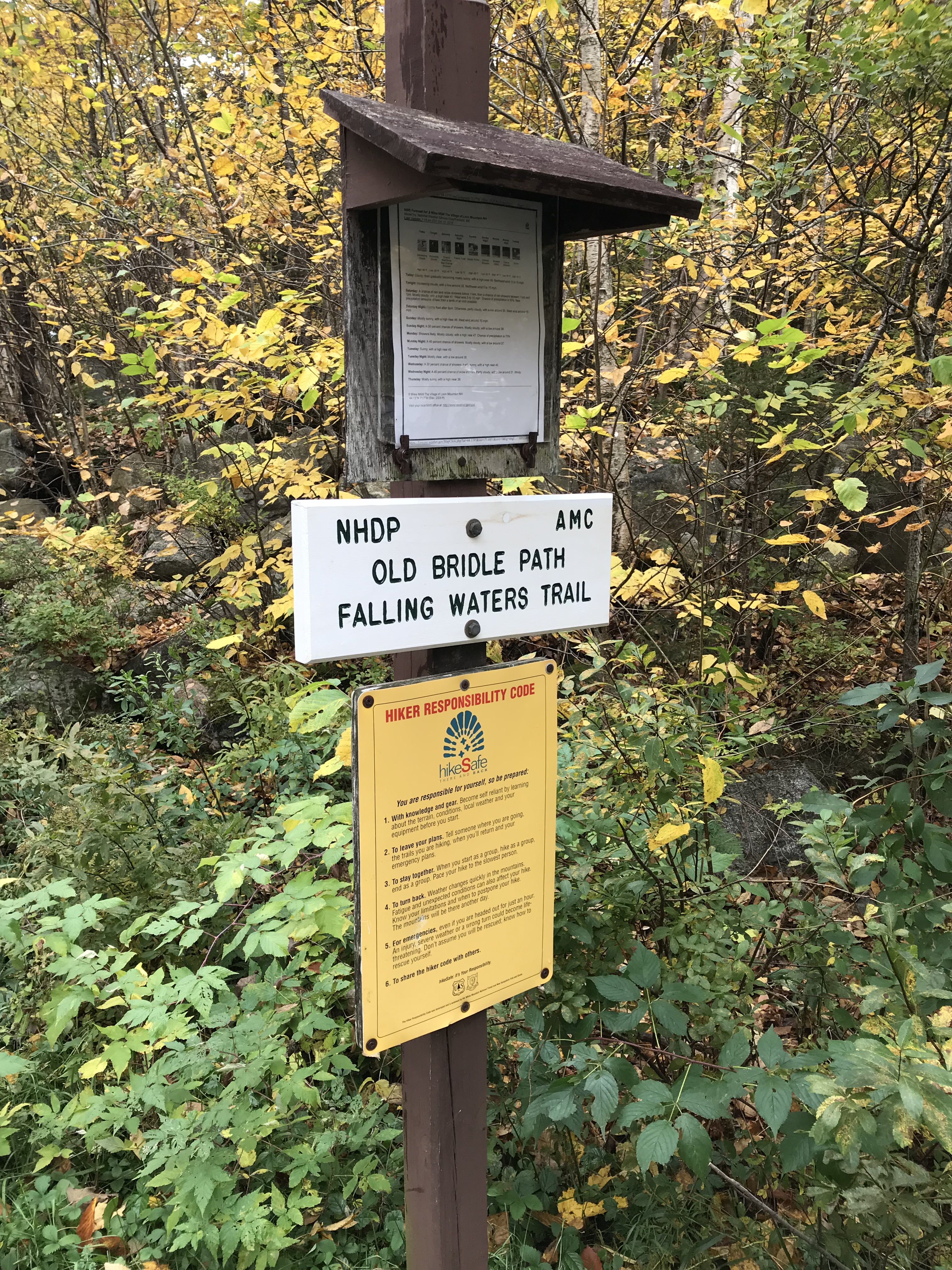 Old bridle path, falling waters trail sign