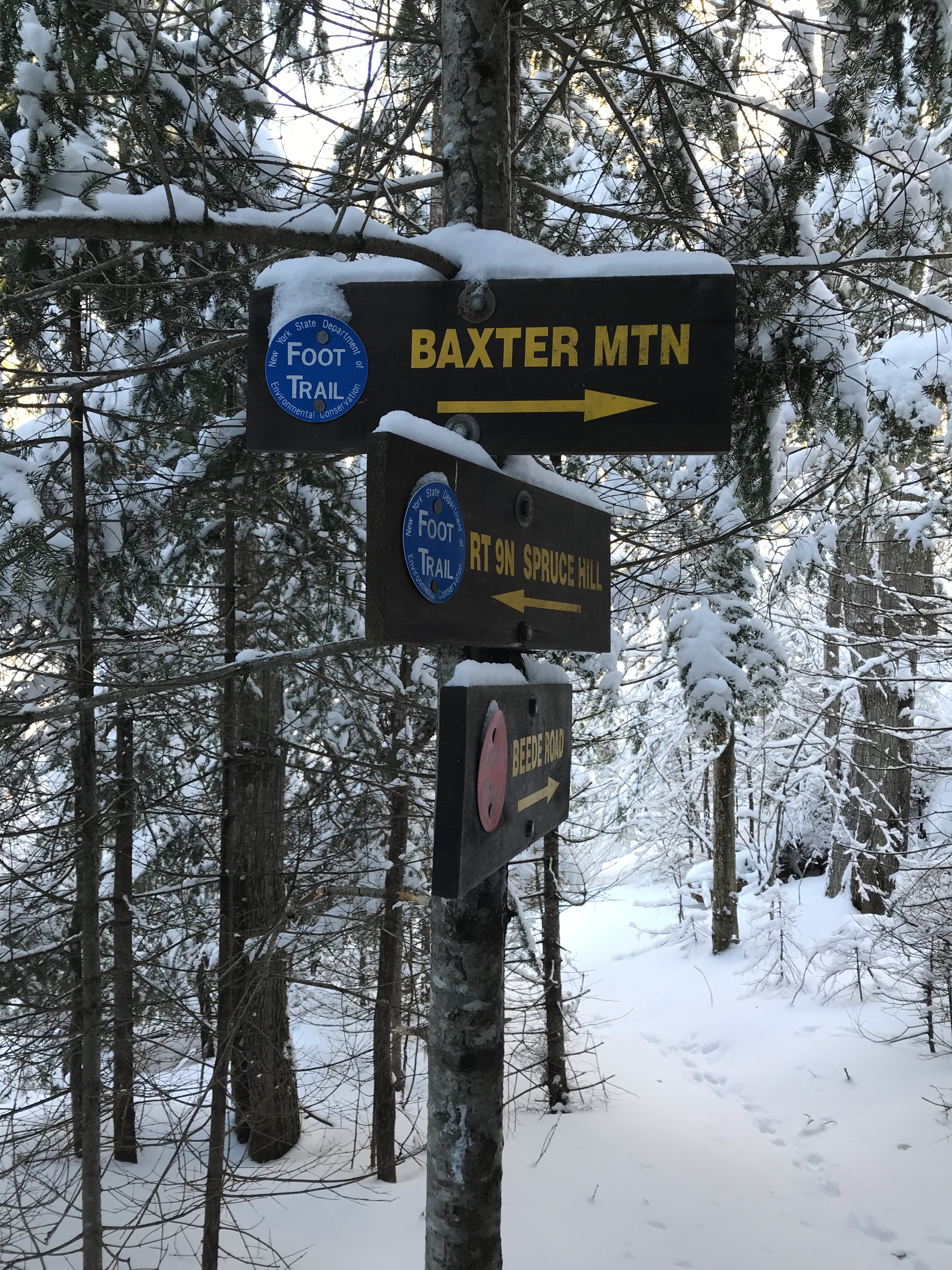 baxter mountain sign on trail_not_edited